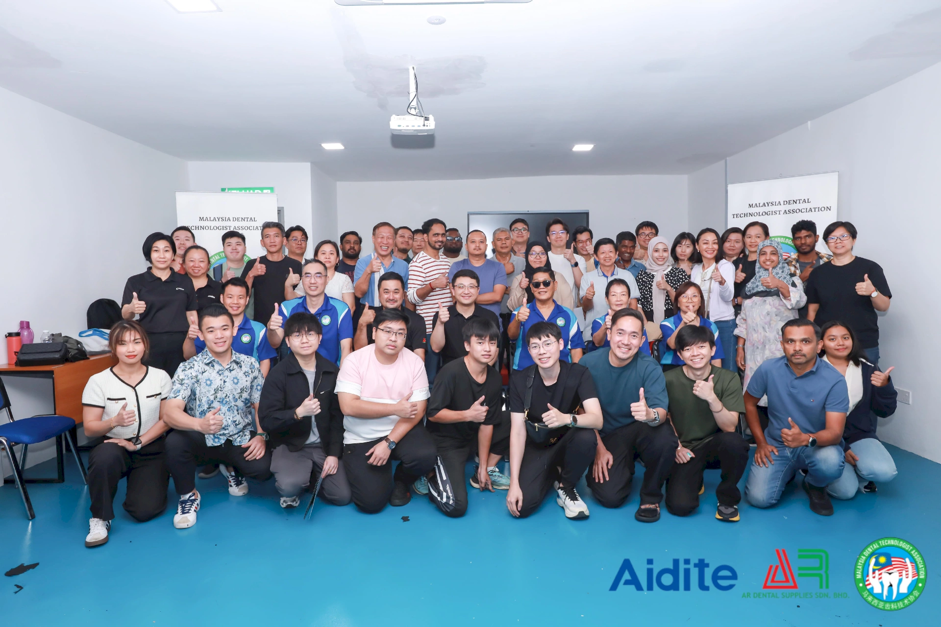 Aidite Digital Denture Solution: 3D Printing Denture & Milling Denture